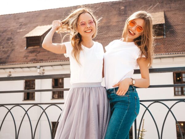 Estilo e conforto com blusas femininas modestas e blusas lisas