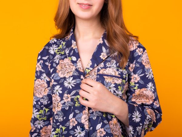 Lançamentos imperdíveis de blusas estampadas na Stella Maris em destaque